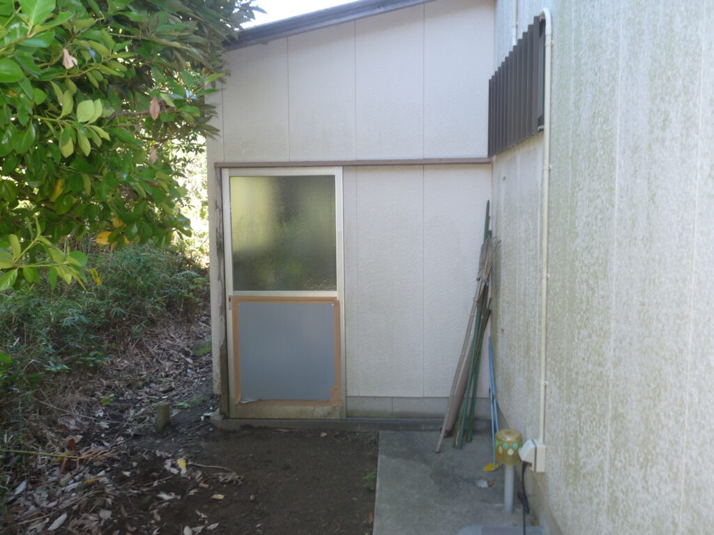 物置は趣味や庭の掃除道具などいろいろ収納できます